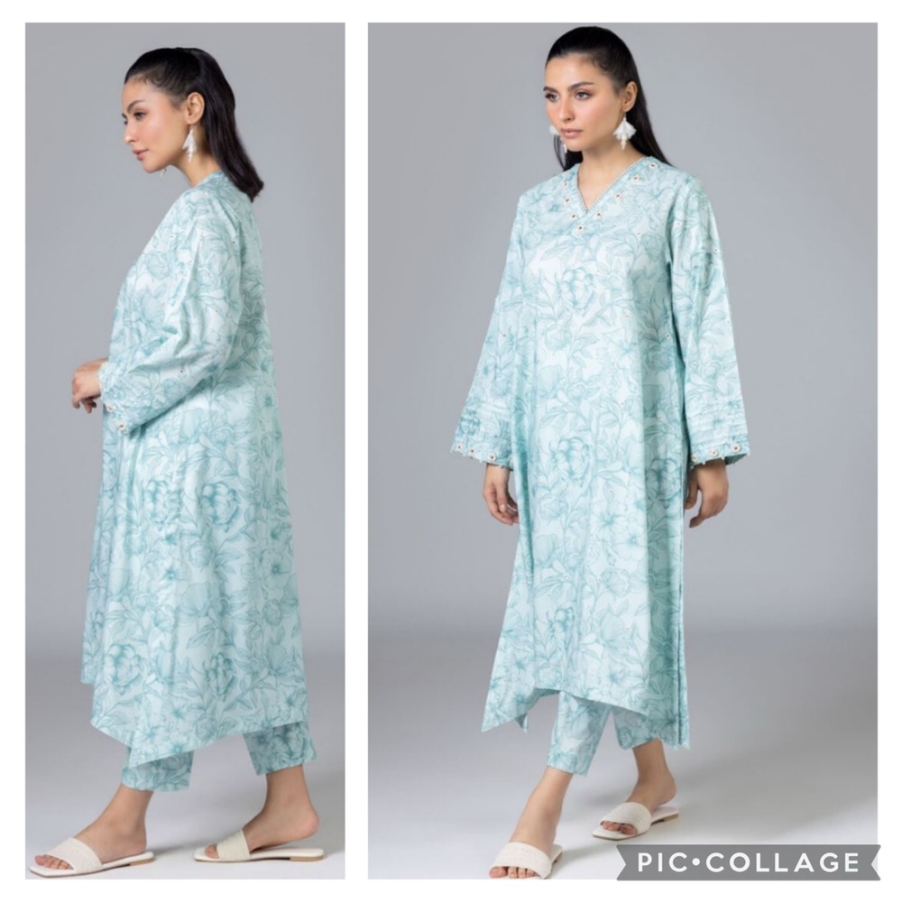 Light Mint Floral V-Neck Kurta for Women
